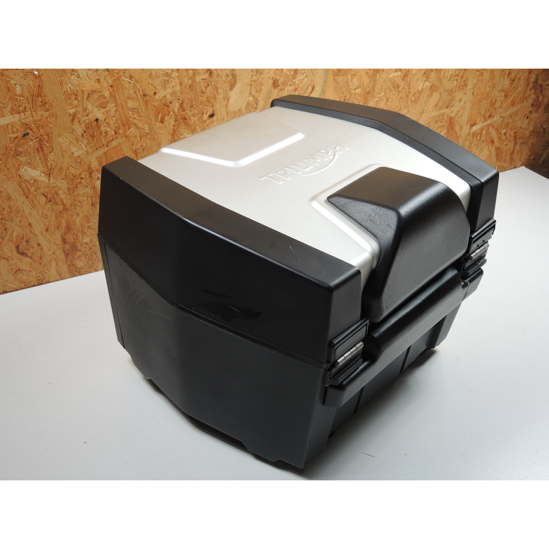 triumph explorer top box