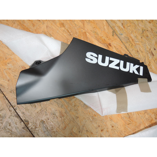 GSXR 1000  Bj 2017 - 2020 original Suzuki Verkleidung rechts unten  - gebraucht 