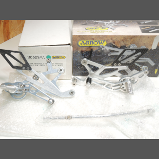 Arrow Fussrasten Anlage Yamaha R6 YZF Bj 1999 - 2002  Fussrastenanlage verstellbar